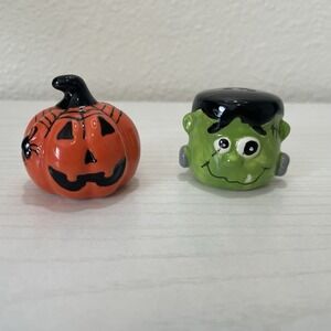 Frankenstein and Jack-o-latern Head Mini Salt Pepper Shakers Halloween‎ Novelty